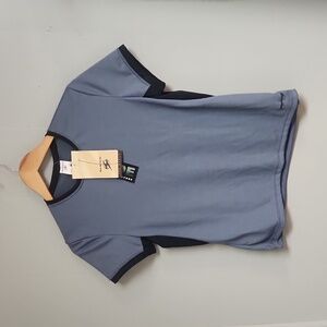 SUGIO Women Arcade Tech Shirt Size M Wicking Texture Cycling Biking Shirt